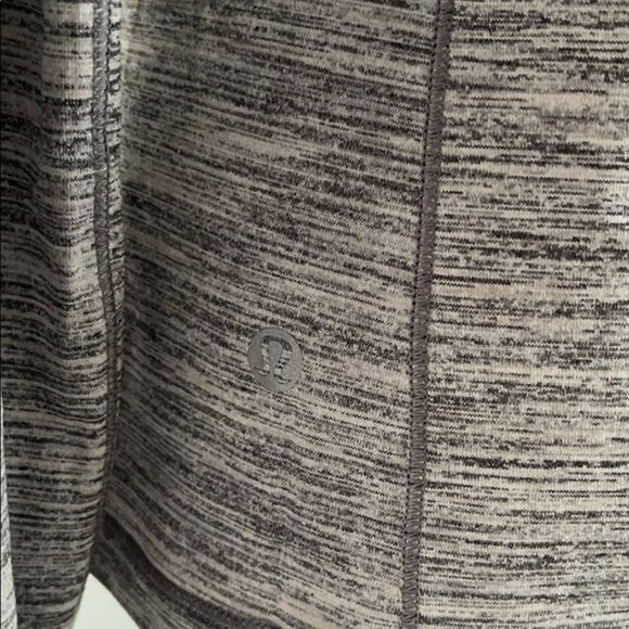 Lululemon sweat embrace long sleeve - Picture 4 of 6